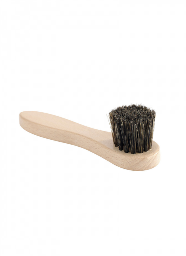 Brosse pour la crème et le vernis appliquer